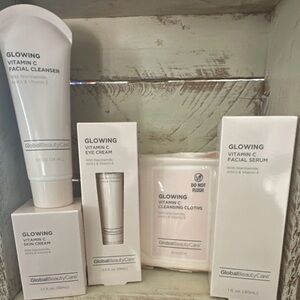 Global Beauty Care Glowing Vitamin C Skin Care Set